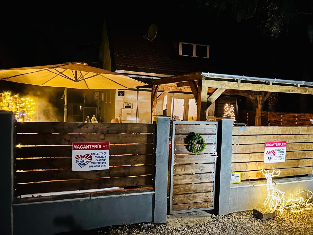 Balcsitthon Apartmanok Siófok Exteriör bild
